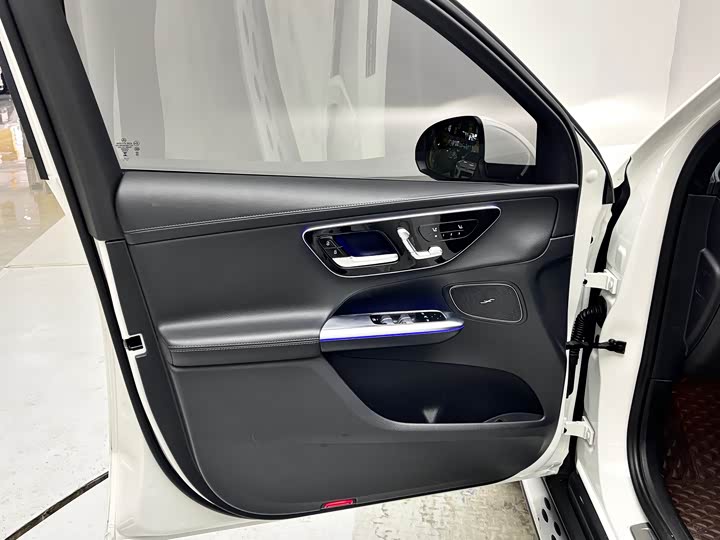 Фото 8 - Mercedes-Benz GLC-Class