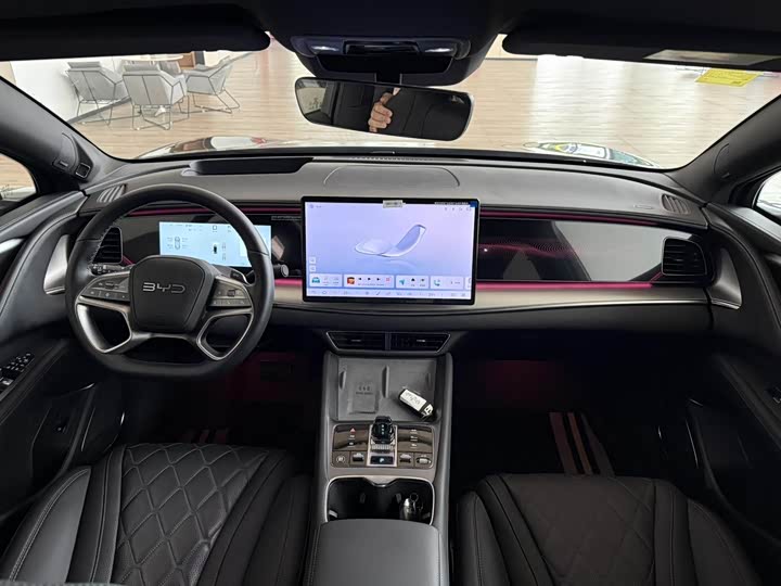 Photo 8 - BYD Sea Lion 07 EV