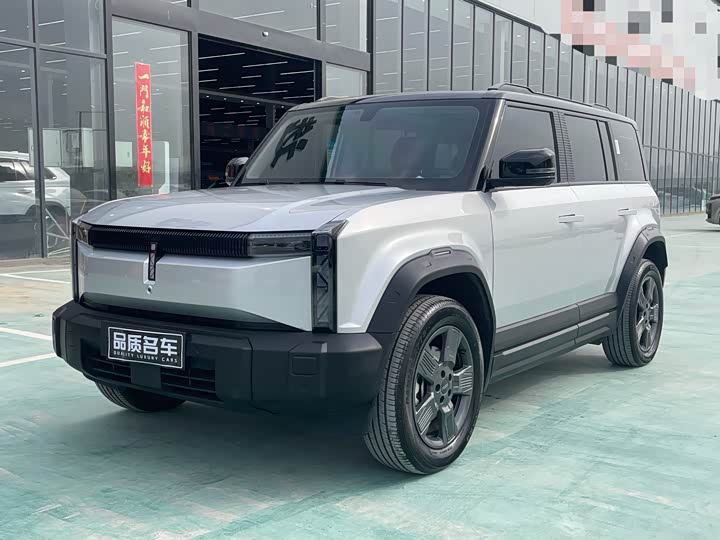 Photo 1 - Chery iCar 03