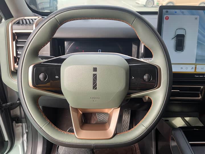 Photo 8 - Chery iCar 03