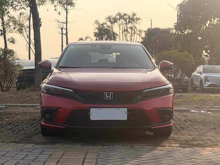Фото 3 - Honda Civic