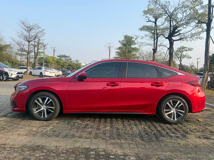 Фото 6 - Honda Civic