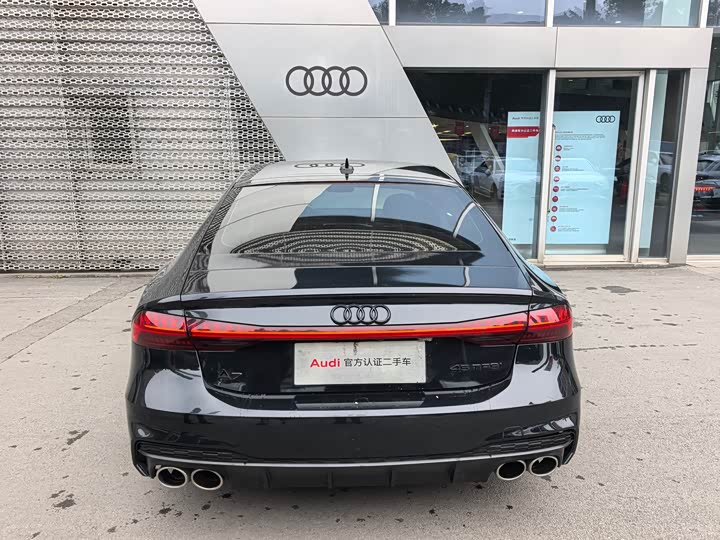 Фото 6 - Audi A7
