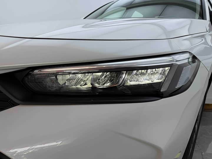 Фото 7 - Honda Civic