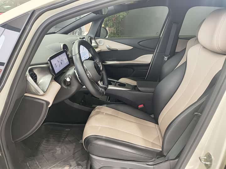 Фото 8 - BYD Dolphin