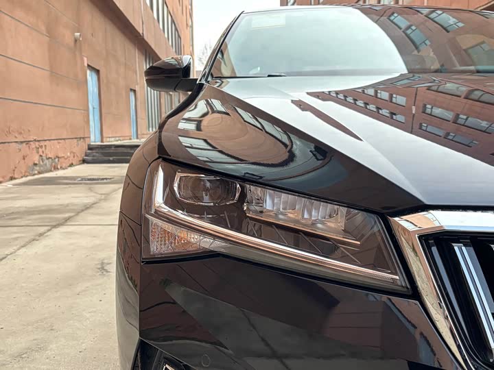 Фото 3 - Skoda Superb