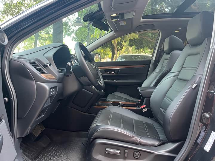 Photo 4 - Honda CR-V