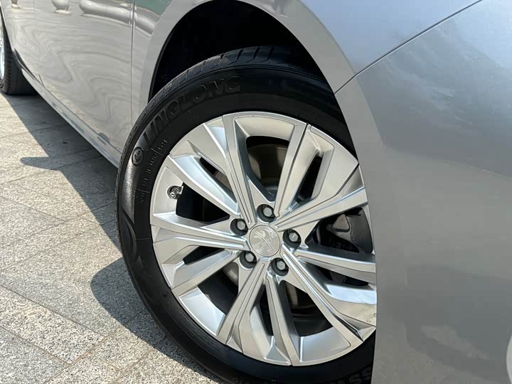 Фото 4 - Peugeot 508