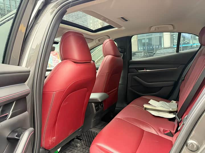 Фото 8 - Mazda 3 (Axela)