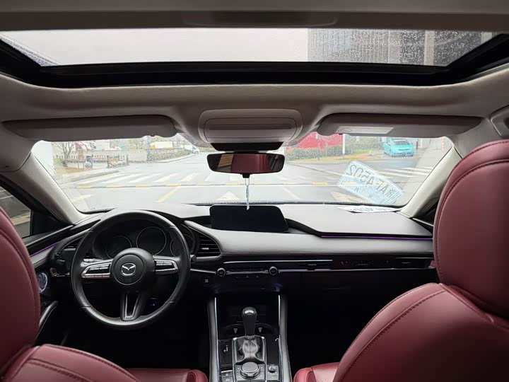 Фото 9 - Mazda 3 (Axela)