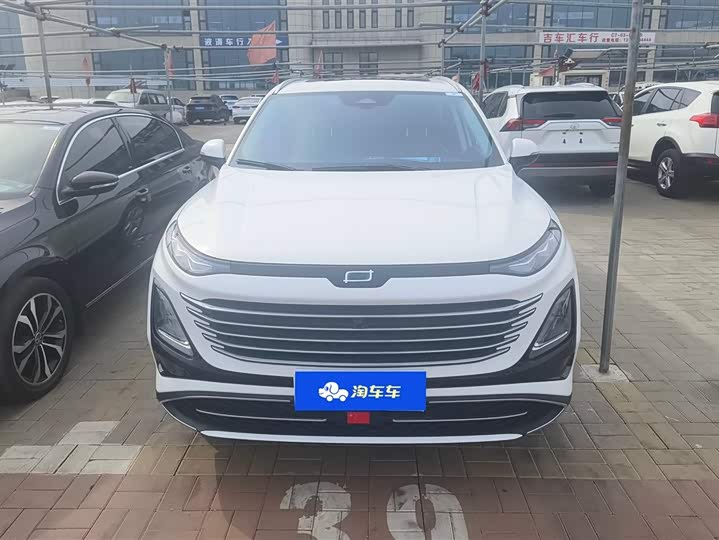 Фото 2 - Bestune T90