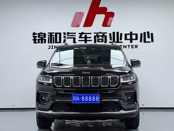 Фото 2 - Jeep Grand Commander