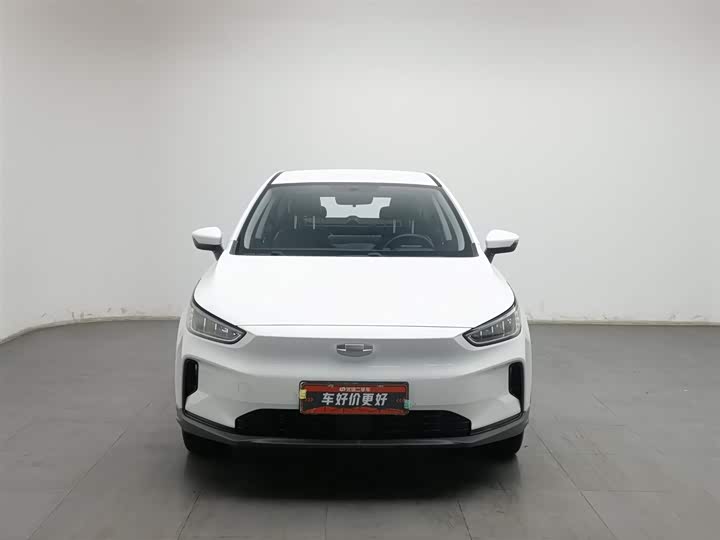 Фото 3 - Geely Geometry C