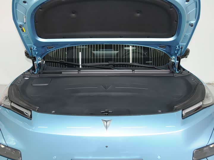 Фото 6 - Changan Deepal S05