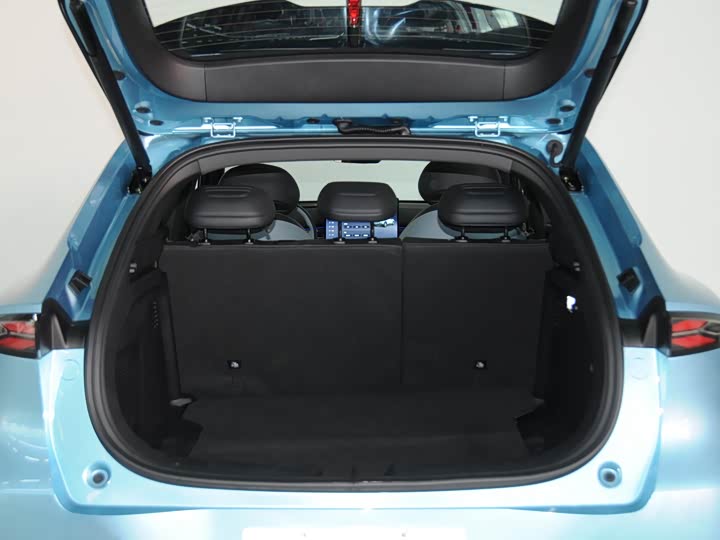 Фото 7 - Changan Deepal S05