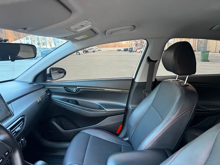 Фото 8 - Hyundai Celesta