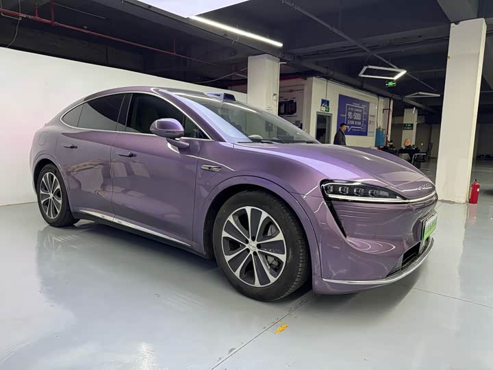 Фото 3 - Luxeed R7