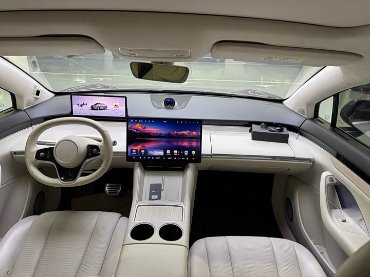 Фото 9 - Luxeed R7