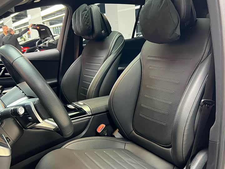 Фото 9 - Mercedes-Benz GLC-Class