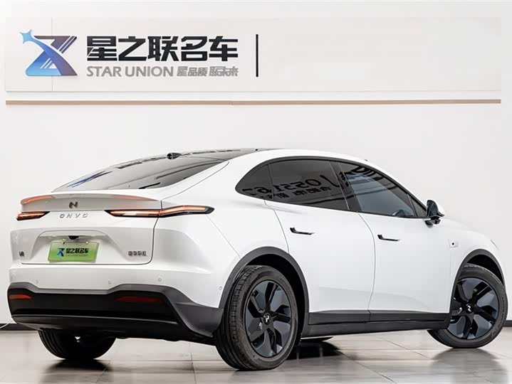 Фото 7 - Nio Onvo L60