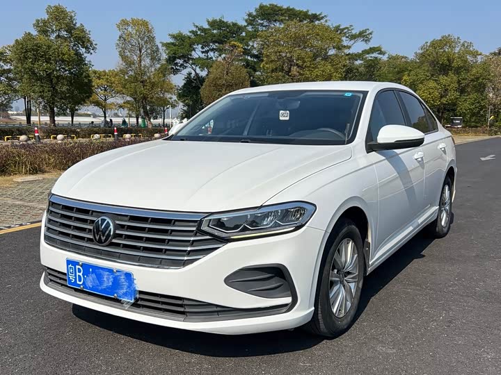 Фото 2 - Volkswagen Lavida