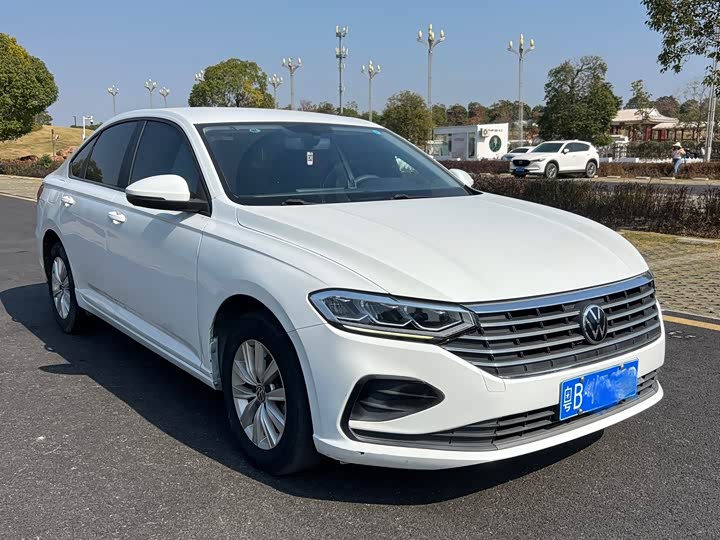 Фото 3 - Volkswagen Lavida