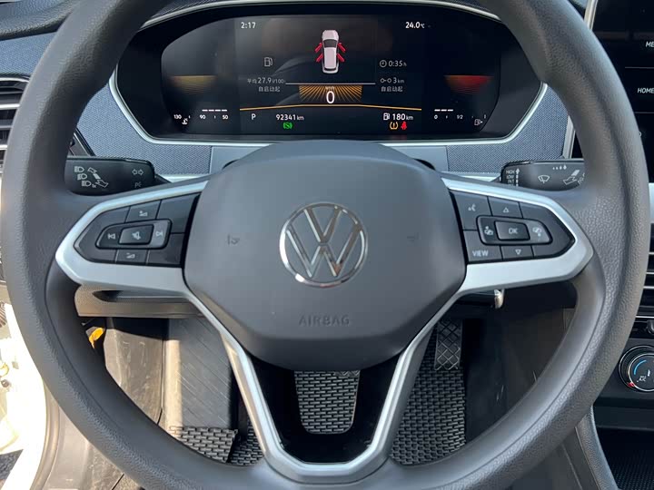 Фото 9 - Volkswagen Lavida