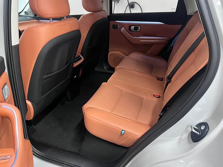 Фото 6 - Leapmotor C10