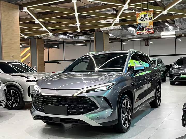 Photo 1 - BYD Song L DM-i Hybrid