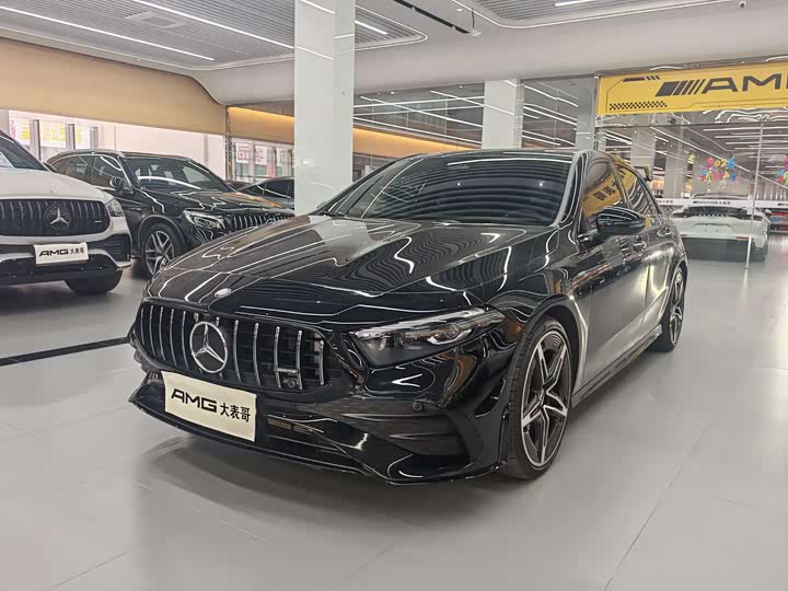 Фото 1 - Mercedes-Benz A-Class AMG