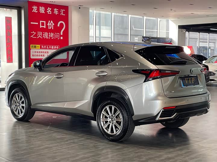 Фото 4 - Lexus NX