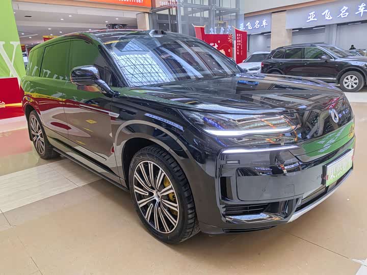 Фото 3 - Denza N9