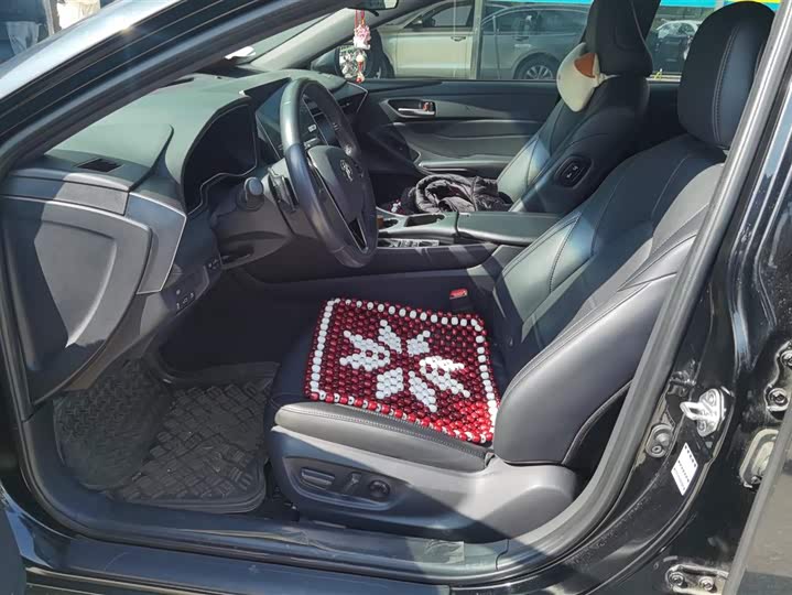 Фото 9 - Toyota Avalon