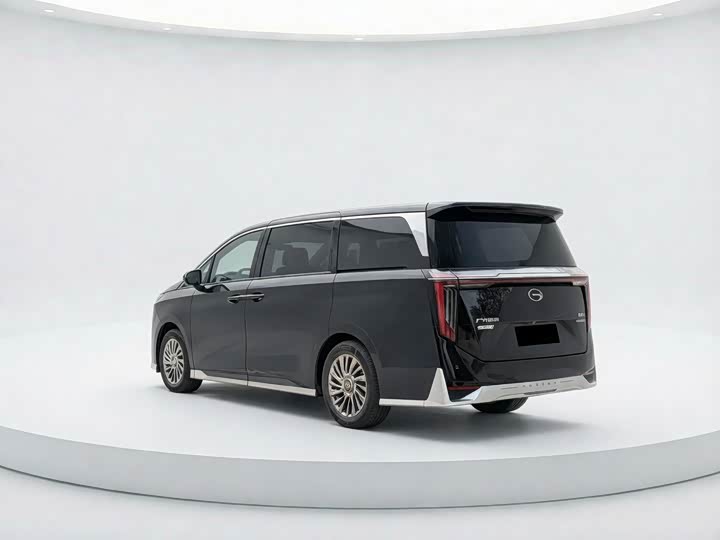 GAC Trumpchi M8 2024 2024款 宗师系列 双擎 至尊版