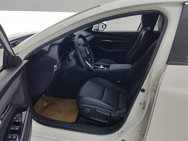 Photo 9 - Mazda 3 (Axela)