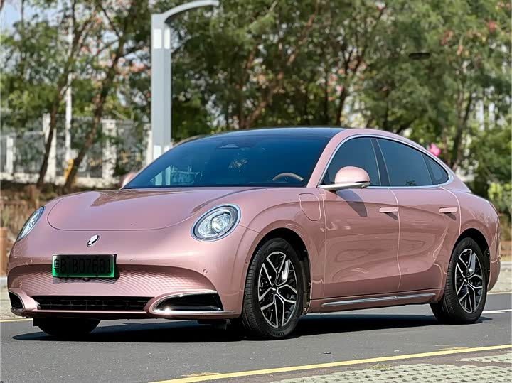 Photo 1 - Ora Lightning Cat (07)