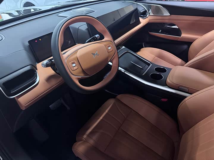 Фото 3 - XPeng G9