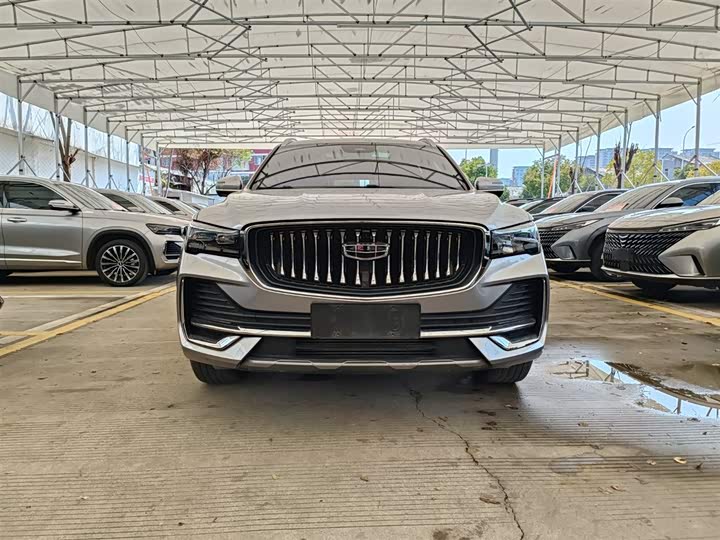 Фото 2 - Geely Monjaro