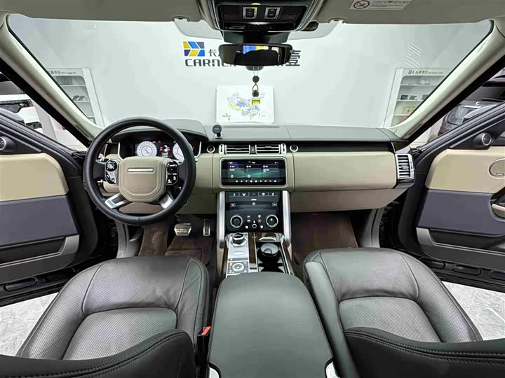 Photo 9 - Land Rover Range Rover