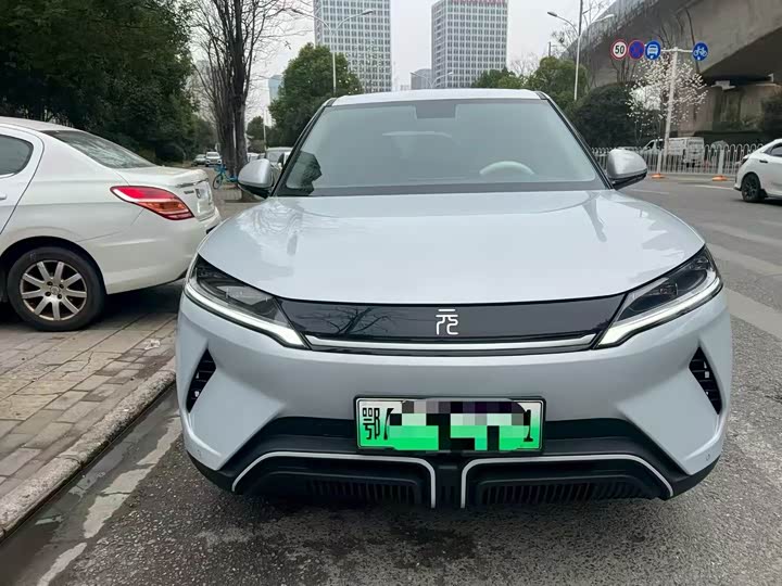 Фото 2 - BYD Yuan Up