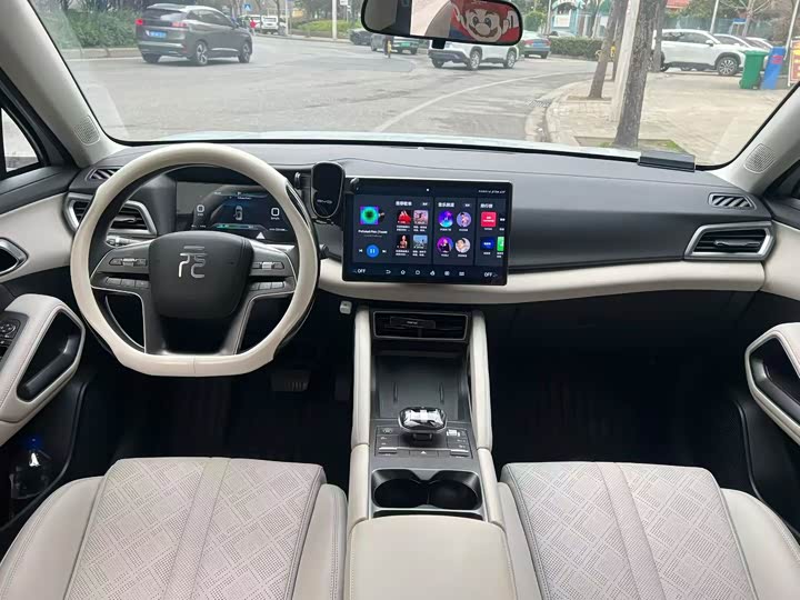 Фото 3 - BYD Yuan Up