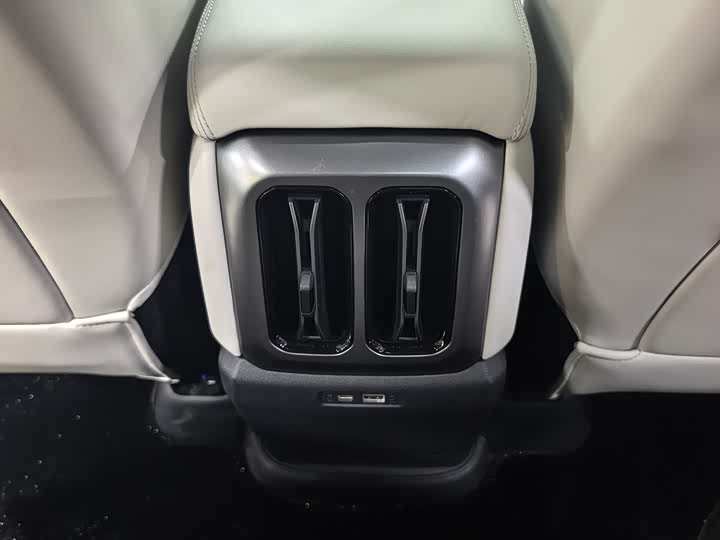 Фото 6 - BYD FangChengBao Titanium 3 (Tai 3)