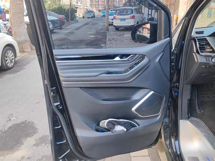 Фото 7 - Maxus G20