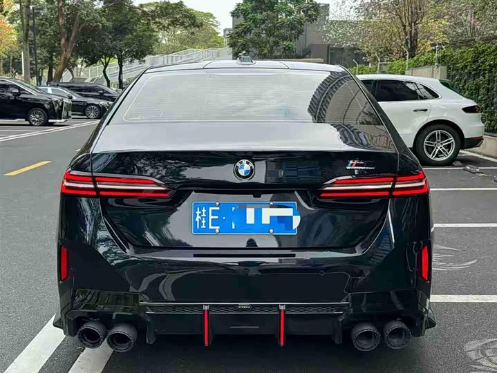 Фото 5 - BMW 5 Series