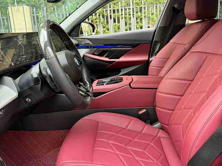 Фото 9 - BMW 5 Series