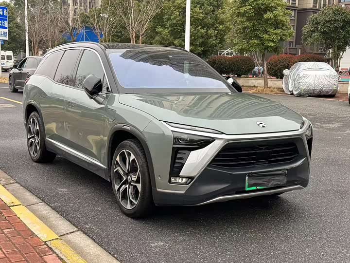 Фото 3 - Nio ES8