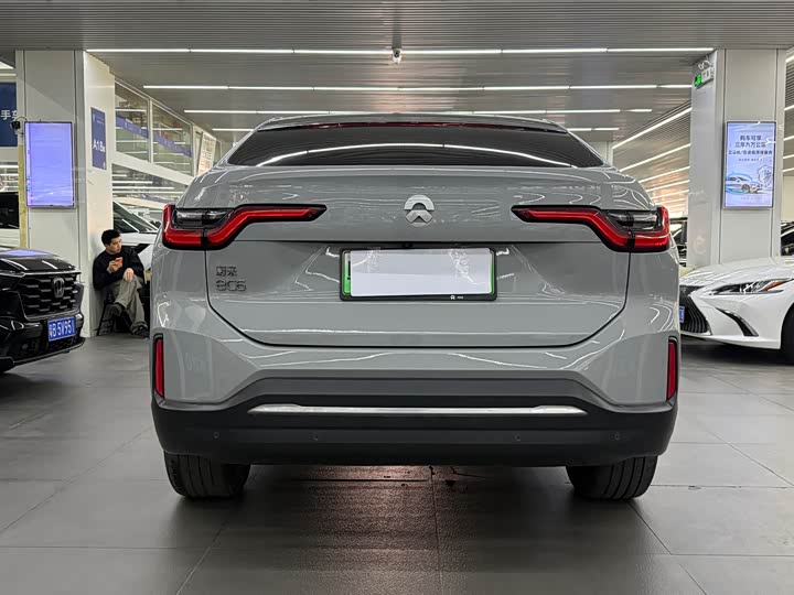 Фото 5 - Nio EC6