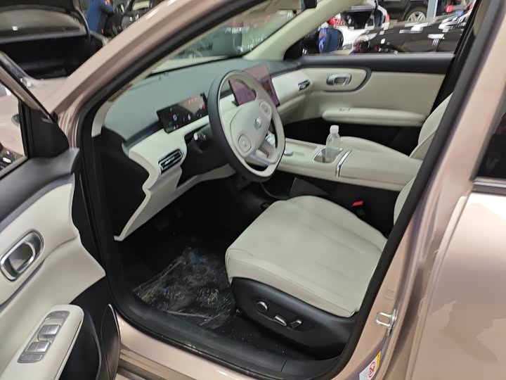 Фото 3 - Changan Qiyuan (Nevo) Q05