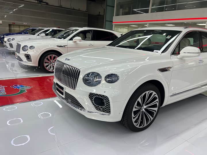 Фото 2 - Bentley Bentayga