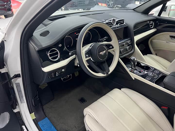 Фото 7 - Bentley Bentayga